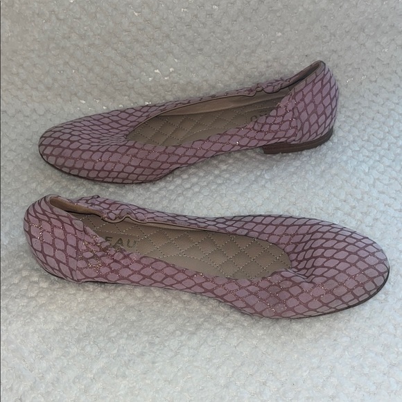 Italeau Chateau Vera Waterproof Suede Leather Ballet Flats in Cibria Size 41 - Picture 2 of 6
